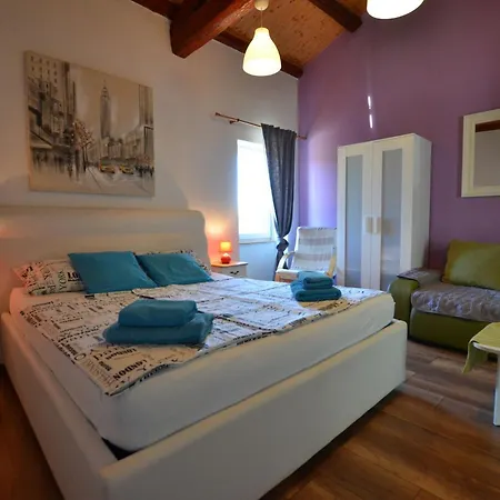 Tranquil Studio *